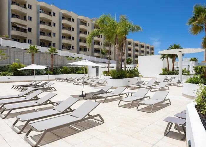 Ocean Garden 2br Climatized Pool & Parking アパート アデヘ