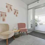 Ocean Garden 2br Climatized Pool & Parking