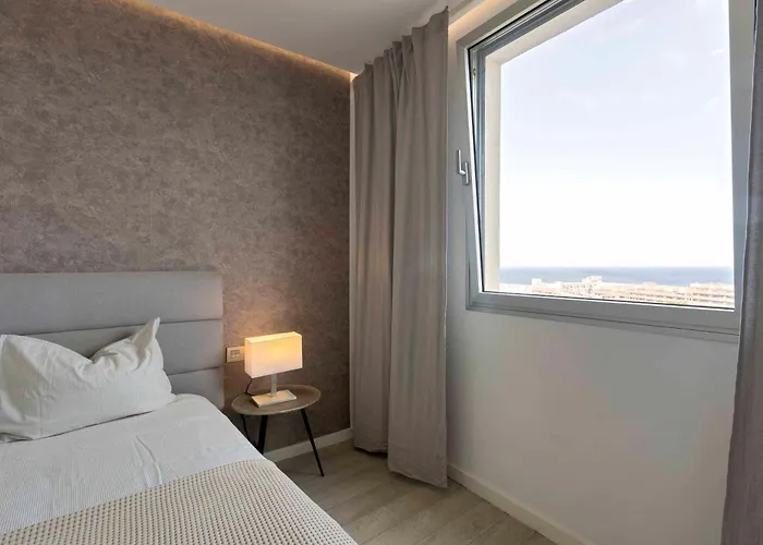 Ocean Garden 2br Climatized Pool & Parking Costa Adeje