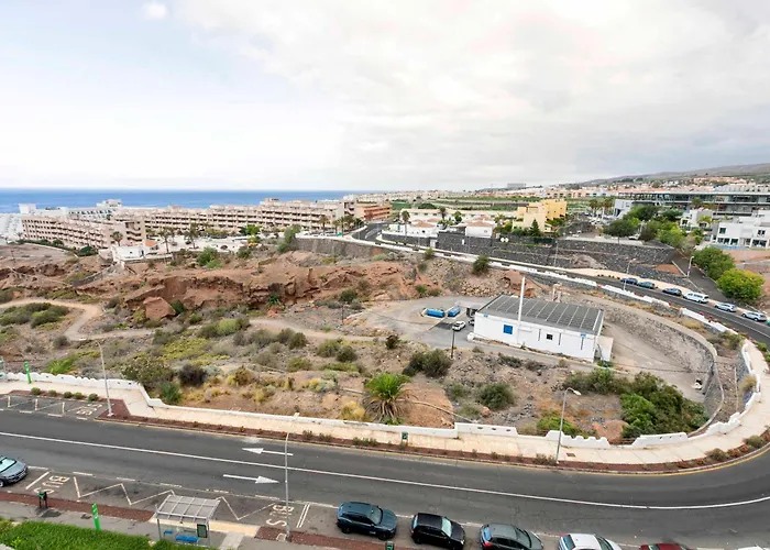 Daire Ocean Garden 2br Climatized Pool & Parking *