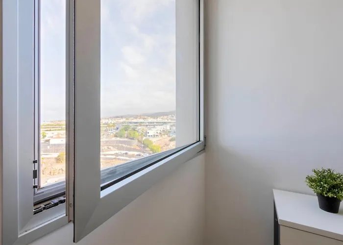 Апартаменты Ocean Garden 2br Climatized Pool & Parking *